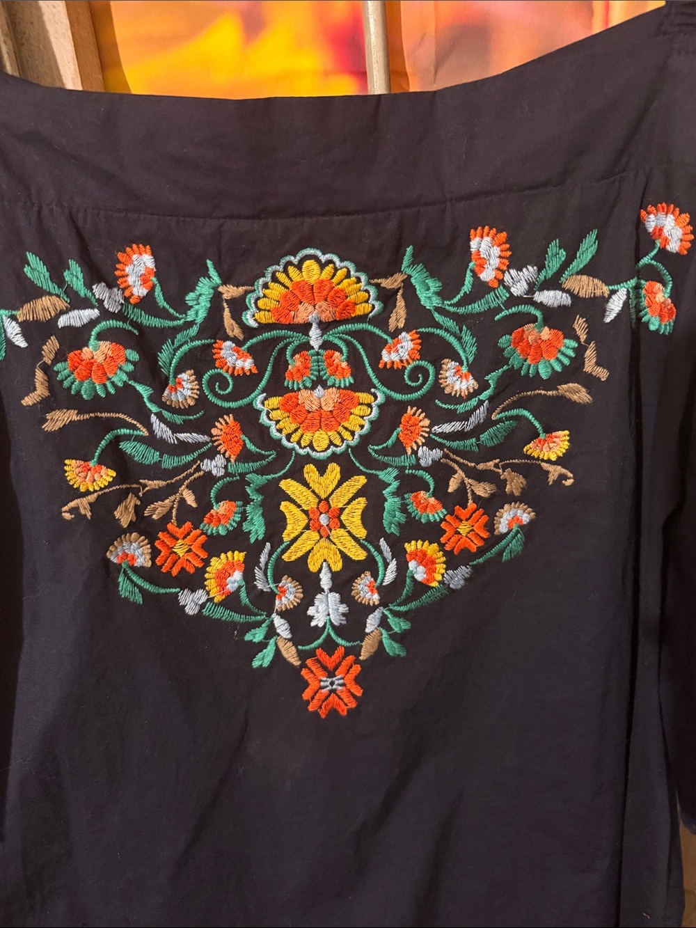 Democracy Cold Shoulder Blouse - Picture 3 of 8